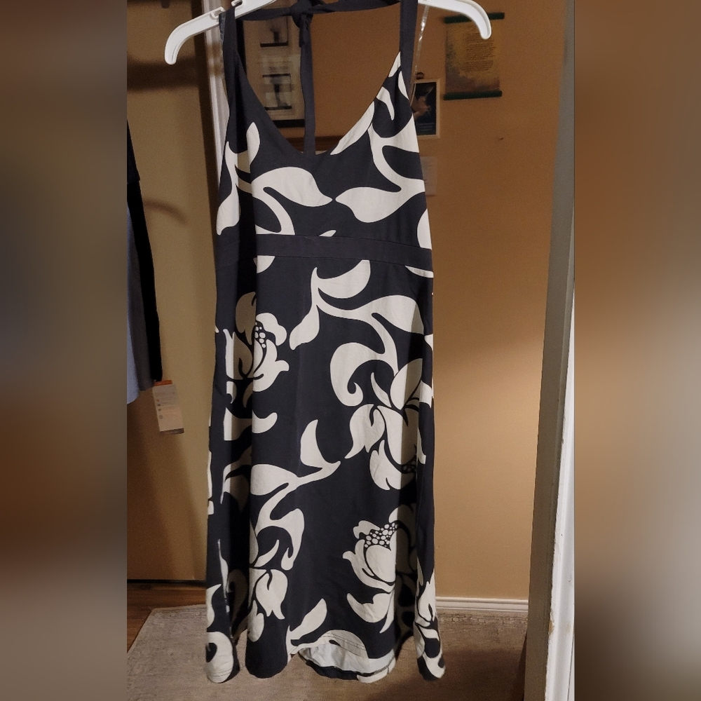 Chic Black and White Floral Dress